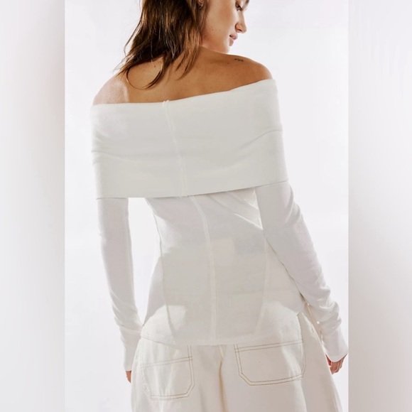Free people | Iris Layering Top Ivory long sleeve flattering Tee Sz XS - Picture 3 of 3